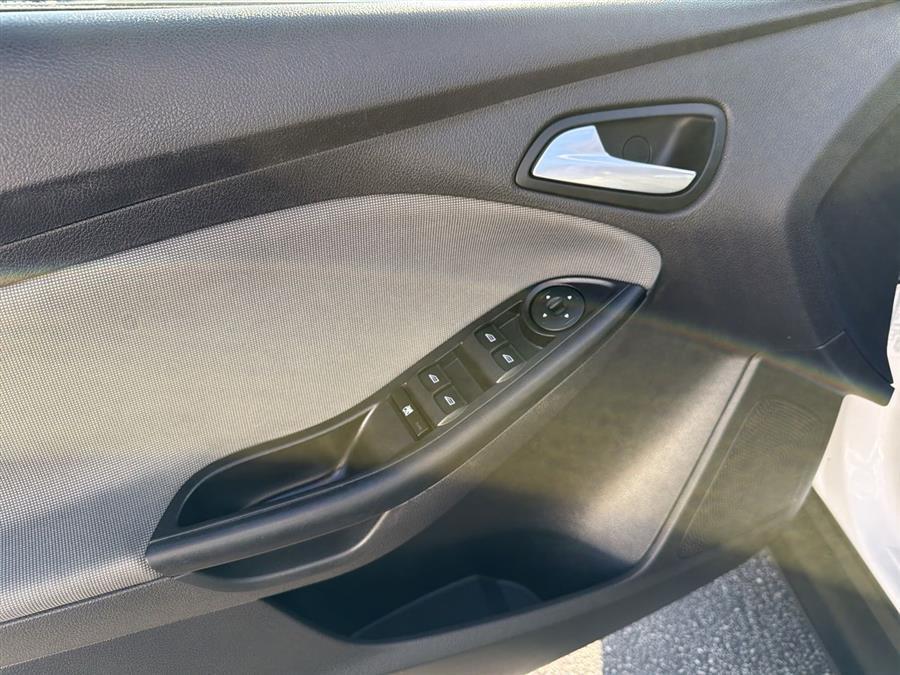 used 2013 Ford Focus car, priced at $6,999