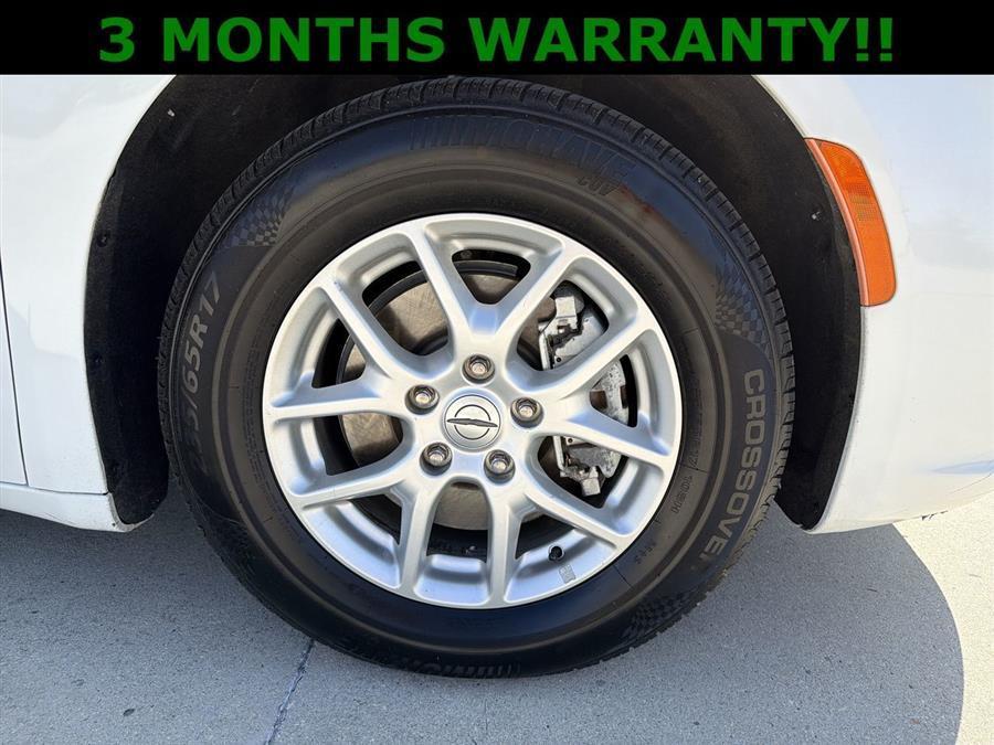 used 2021 Chrysler Pacifica car, priced at $17,500