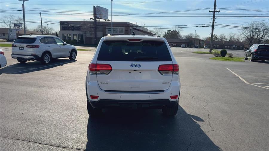 used 2016 Jeep Grand Cherokee car, priced at $13,500