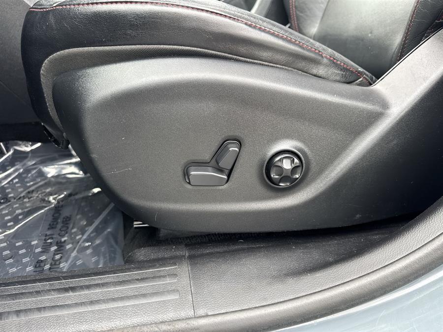 used 2014 Jeep Cherokee car, priced at $11,999