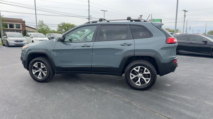used 2014 Jeep Cherokee car, priced at $11,999