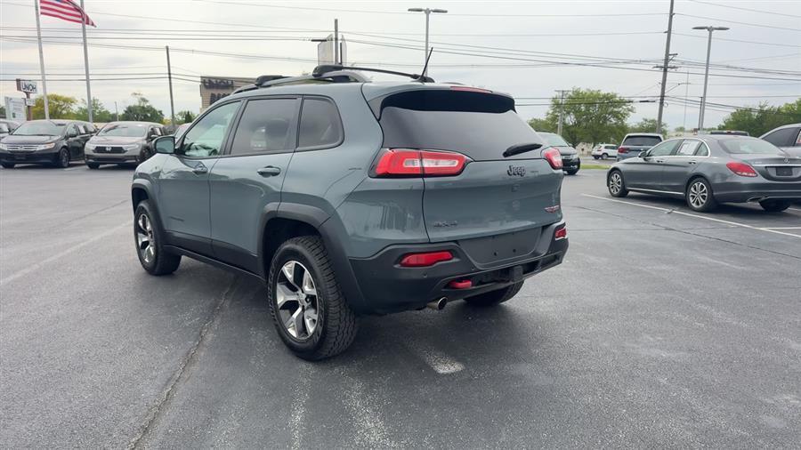 used 2014 Jeep Cherokee car, priced at $11,999