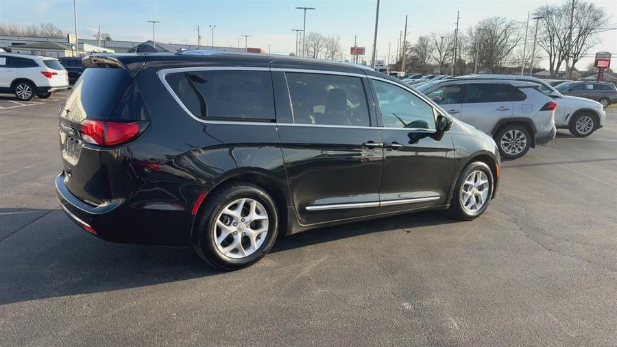 used 2020 Chrysler Pacifica car, priced at $18,250