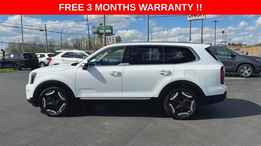 used 2025 Kia Telluride car, priced at $31,250