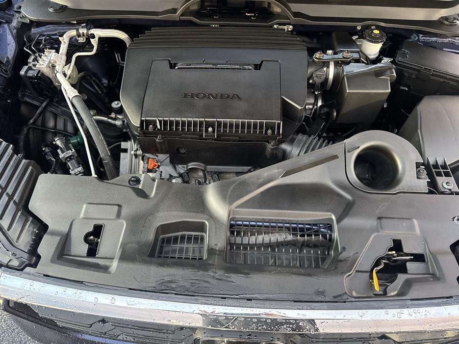 used 2023 Honda Pilot car, priced at $29,999