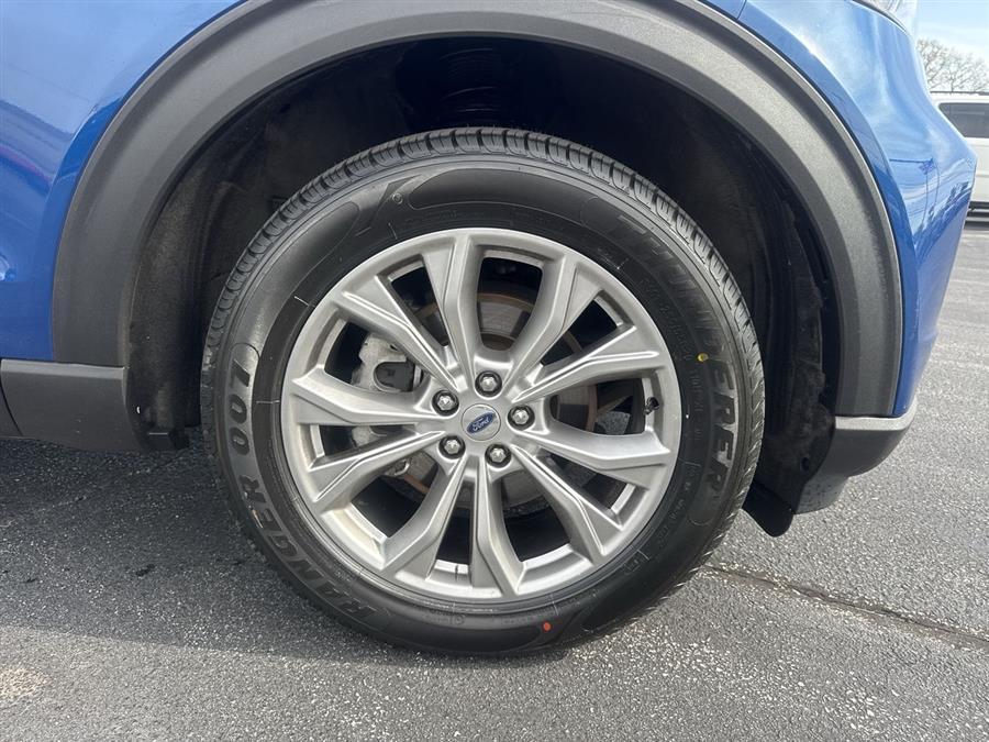 used 2020 Ford Explorer car