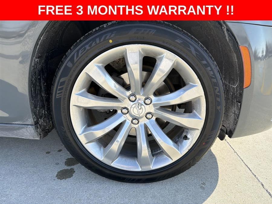 used 2019 Chrysler 300 car, priced at $12,999