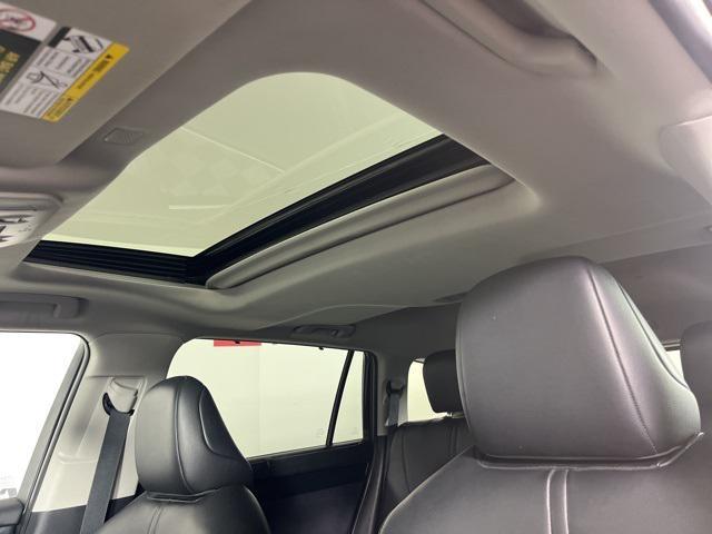 used 2022 Toyota Highlander car, priced at $34,739