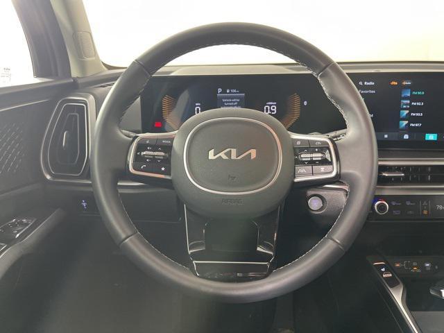 used 2025 Kia Sorento car, priced at $29,999