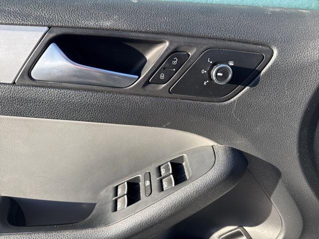 used 2013 Volkswagen Jetta Hybrid car, priced at $6,500