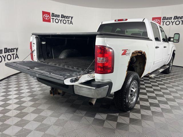 used 2011 Chevrolet Silverado 2500 car, priced at $9,000