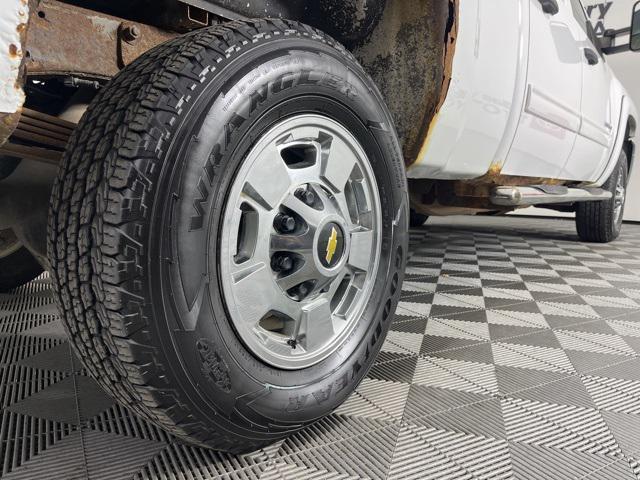 used 2011 Chevrolet Silverado 2500 car, priced at $12,815