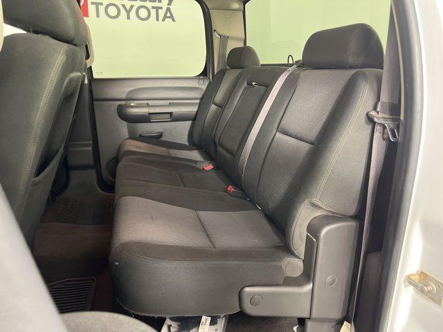 used 2011 Chevrolet Silverado 2500 car, priced at $9,000