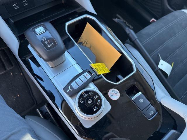 used 2025 Mitsubishi Outlander car, priced at $26,823