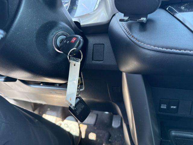 used 2013 Toyota RAV4 car