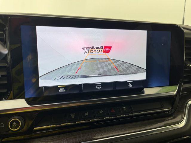 used 2024 Chevrolet Silverado 2500 car, priced at $50,413