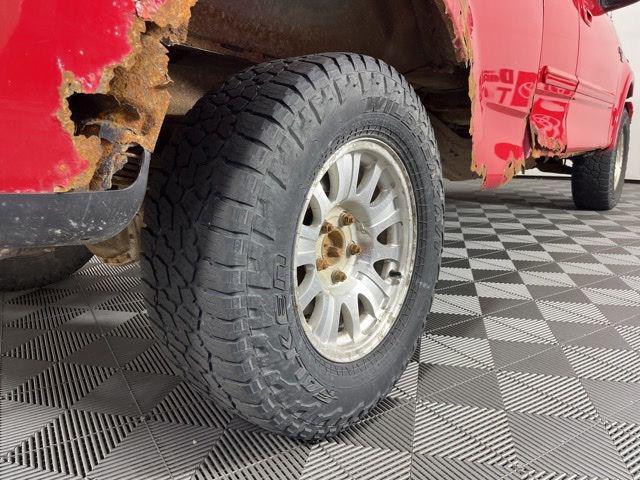 used 2003 Ford F-150 car, priced at $2,500