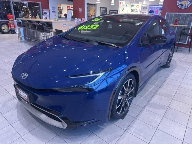 new 2026 Toyota Prius Plug-In Hybrid car, priced at $43,031