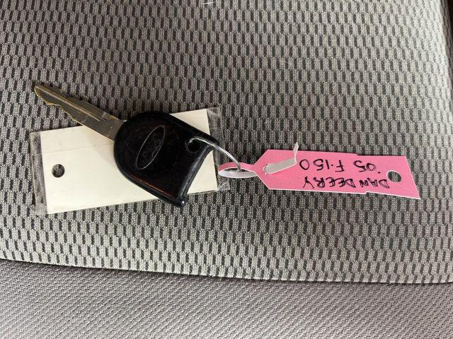 used 2005 Ford F-150 car, priced at $4,350