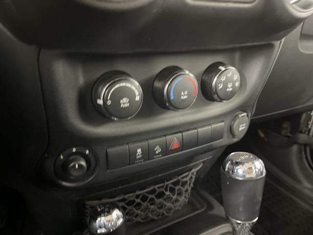 used 2013 Jeep Wrangler Unlimited car, priced at $15,116