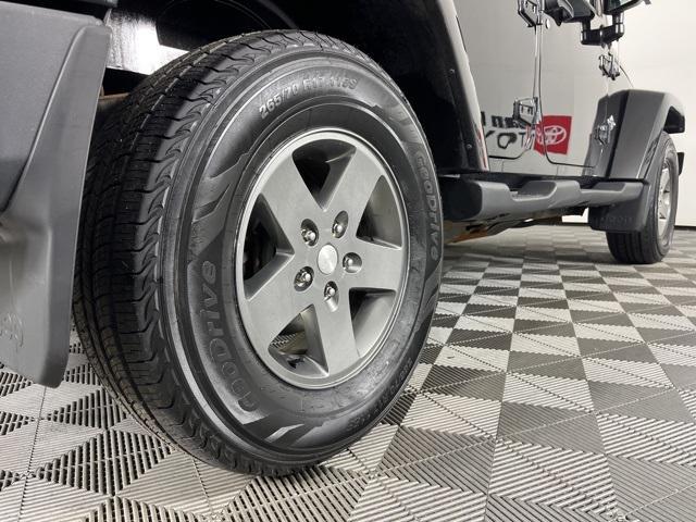 used 2013 Jeep Wrangler Unlimited car, priced at $15,116