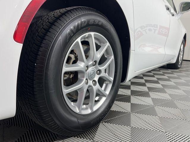 used 2022 Chrysler Pacifica car, priced at $29,546