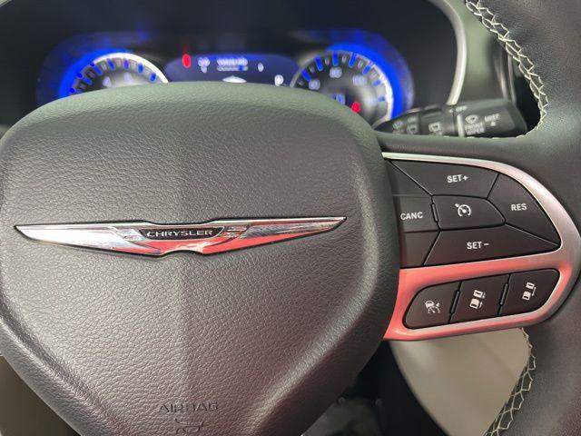 used 2022 Chrysler Pacifica car, priced at $29,546