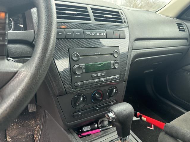 used 2007 Ford Fusion car, priced at $2,000