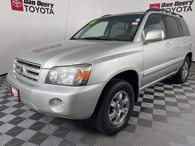 used 2006 Toyota Highlander car, priced at $6,771