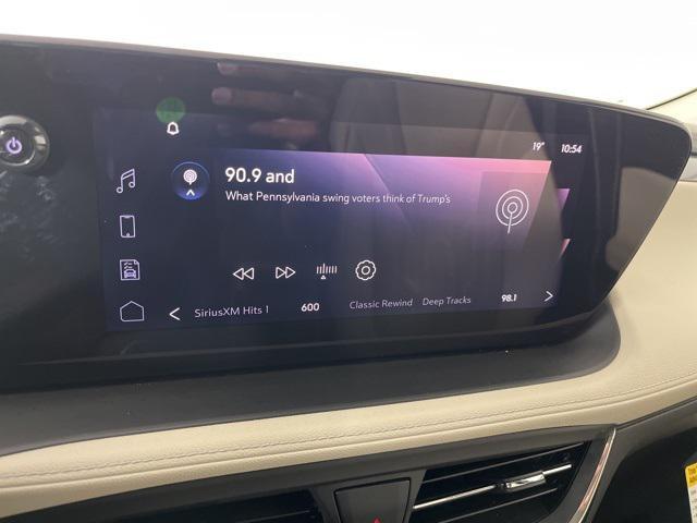 used 2025 Buick Encore GX car, priced at $30,000