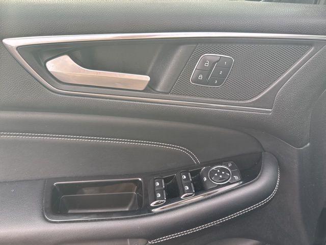 used 2015 Ford Edge car, priced at $10,700