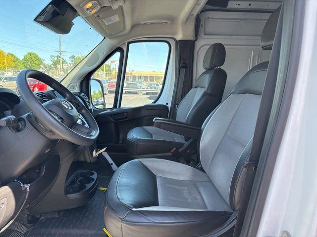 used 2024 Ram ProMaster 2500 car, priced at $31,000