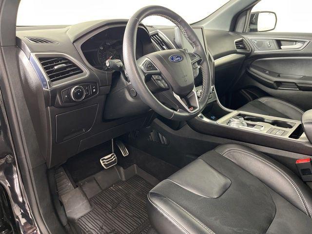 used 2024 Ford Edge car, priced at $34,400