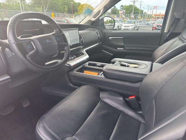 used 2025 Ford Expedition car, priced at $71,066