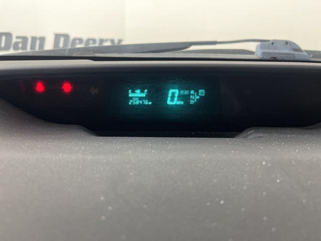 used 2005 Toyota Prius car, priced at $3,200