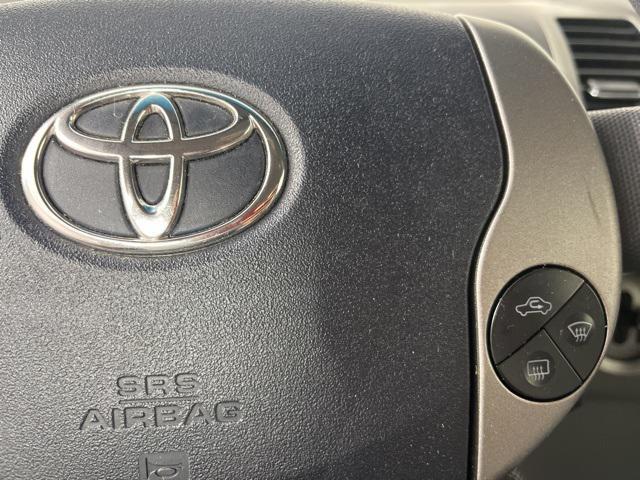 used 2005 Toyota Prius car, priced at $3,200