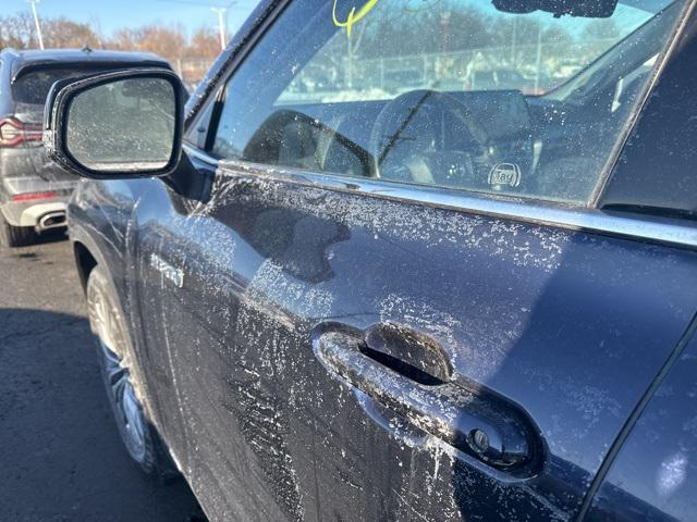 used 2021 Toyota Highlander Hybrid car, priced at $37,934