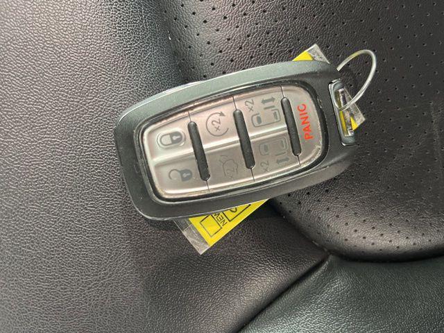 used 2025 Chrysler Pacifica car, priced at $29,000
