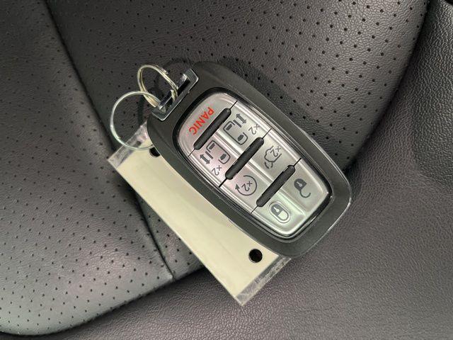 used 2025 Chrysler Pacifica car, priced at $36,344