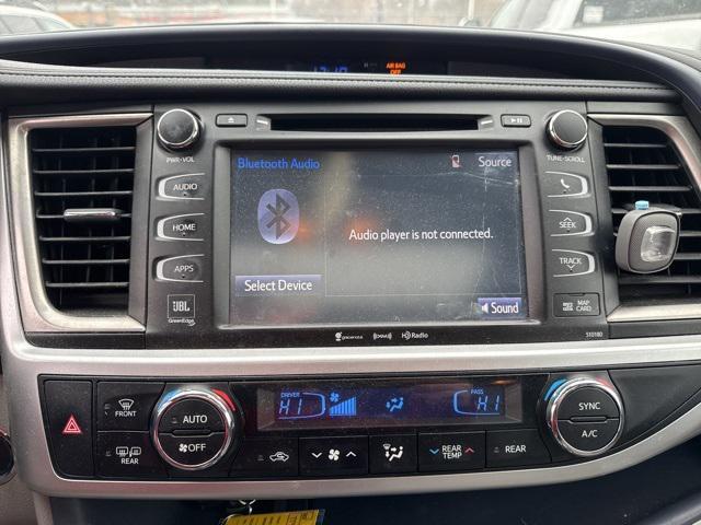 used 2018 Toyota Highlander car, priced at $23,400