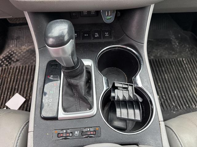 used 2018 Toyota Highlander car, priced at $23,400