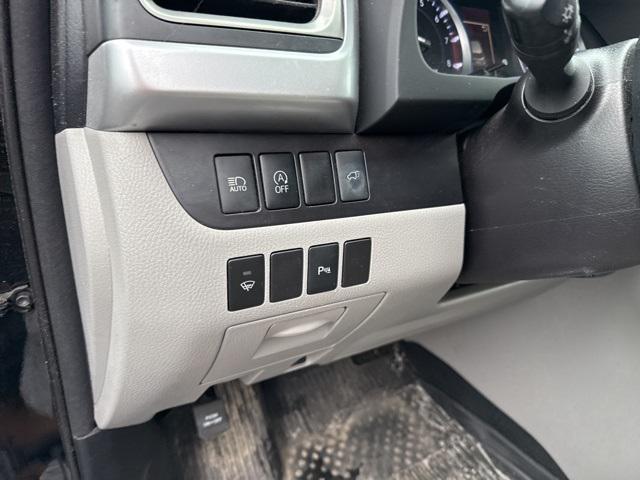 used 2018 Toyota Highlander car, priced at $23,400