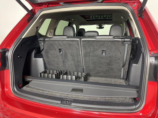 used 2021 Volkswagen Atlas car, priced at $27,000