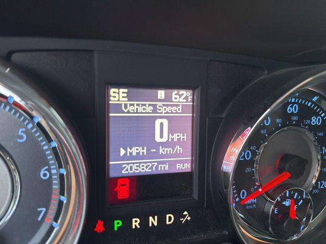 used 2014 Chrysler Town & Country car