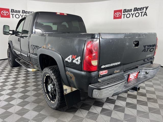 used 2004 Chevrolet Silverado 2500 car, priced at $6,500