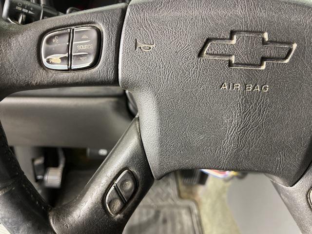 used 2004 Chevrolet Silverado 2500 car, priced at $6,500