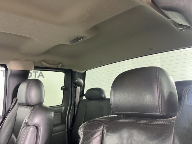 used 2004 Chevrolet Silverado 2500 car, priced at $6,500