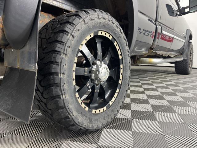 used 2004 Chevrolet Silverado 2500 car, priced at $6,500