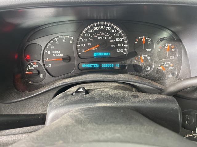 used 2004 Chevrolet Silverado 2500 car, priced at $6,500