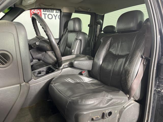 used 2004 Chevrolet Silverado 2500 car, priced at $6,500